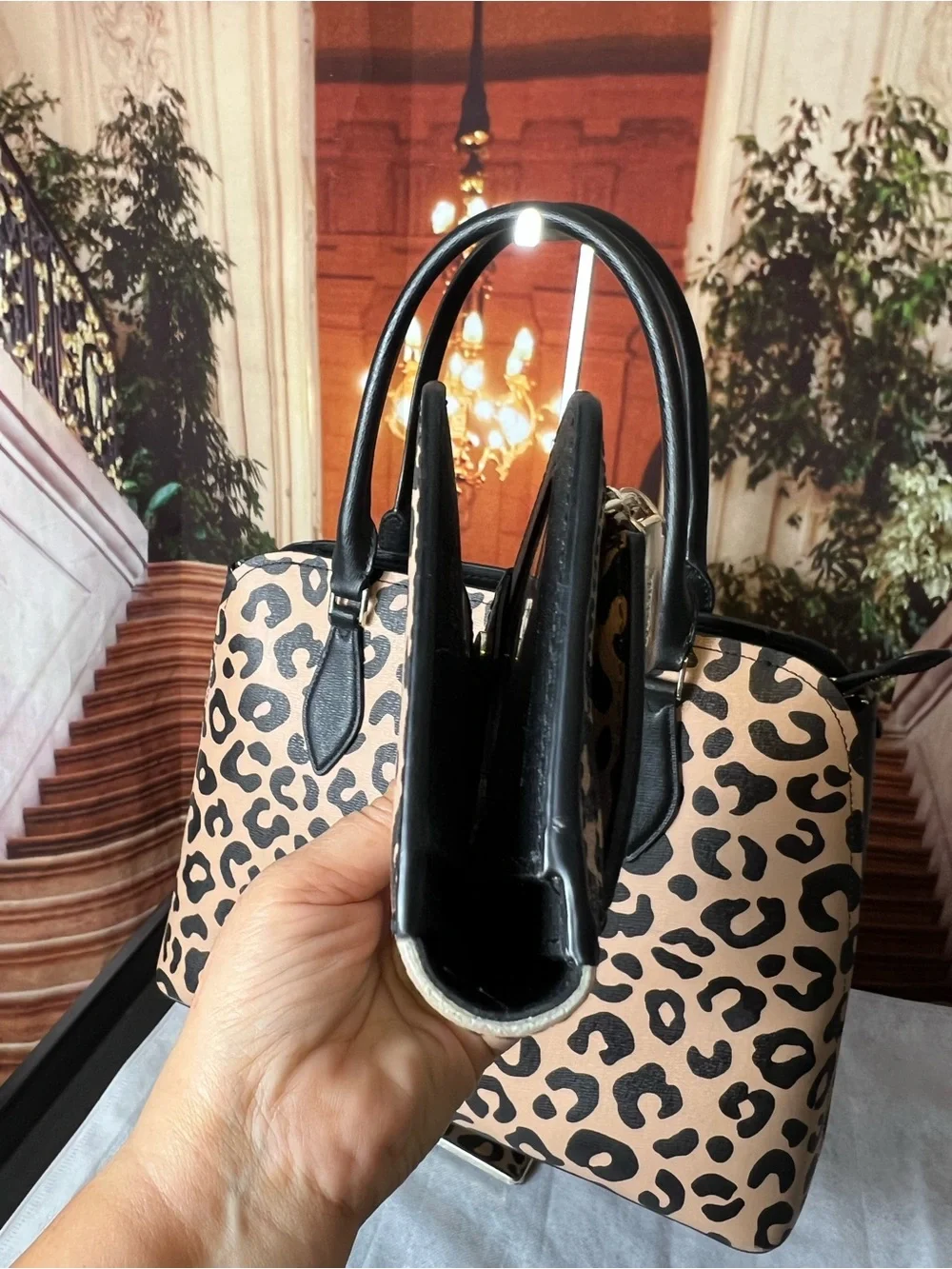 kate spade Darcy Leopard Print Large Satchel with Black Leather handles 🖤 Set